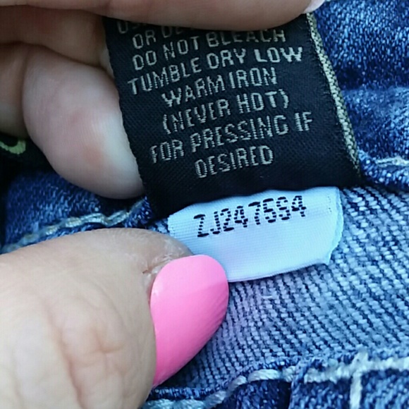 🦄ZCO Distressed Boot Cut🦄 - Picture 2 of 8